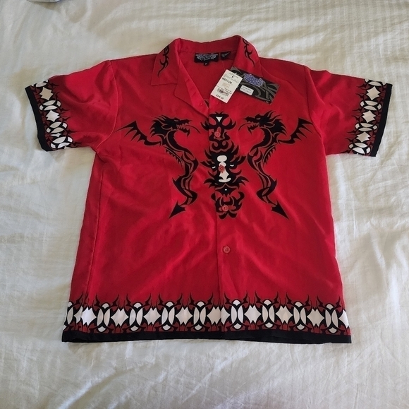 Silver Point Red Dragon button up shirt size medium - Picture 1 of 4